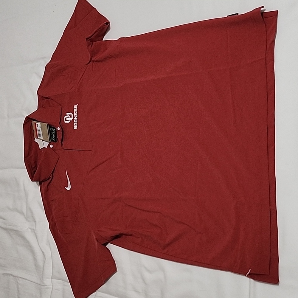 New with tags! Nike Oklahoma Sooners dri-fit polo